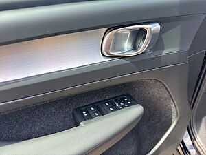 Volvo  Core