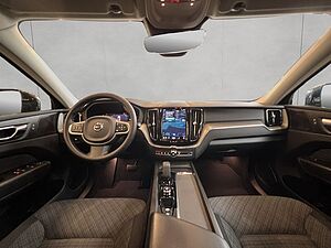 Volvo  Momentum Pro