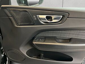 Volvo  Momentum Pro