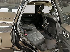 Volvo  Momentum Pro