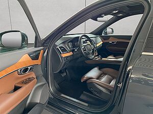 Volvo  Momentum Pro