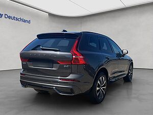 Volvo  Plus Dark