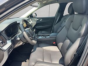 Volvo  Plus Dark