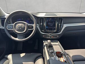 Volvo  Plus Dark