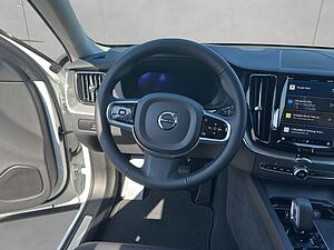 Volvo  Plus Dark