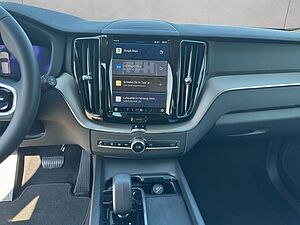 Volvo  Plus Dark