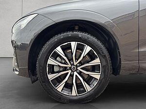 Volvo  Plus Dark
