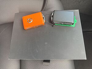 Volvo  Plus Dark