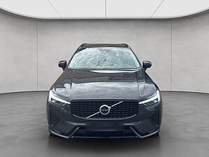 Volvo  Plus Dark