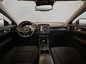 Volvo  Momentum Core