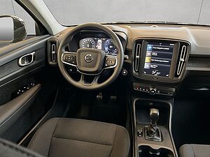 Volvo  Momentum Core