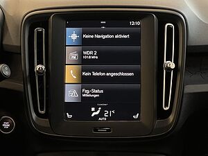 Volvo  Momentum Core