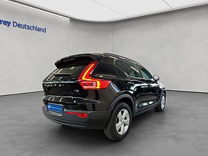 Volvo  Momentum Core
