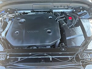 Volvo  Plus Dark