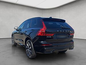 Volvo  Plus Dark