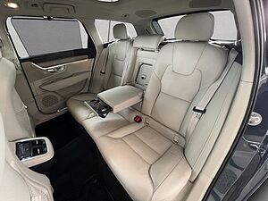 Volvo  Ultimate Bright