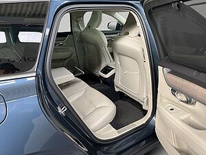 Volvo  Ultimate Bright