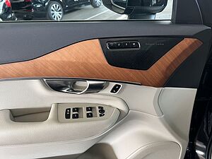 Volvo  Expression