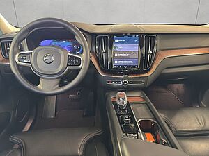 Volvo  Plus Dark