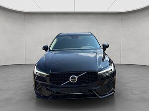 Volvo  Plus Dark