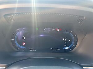 Volvo  Plus Dark