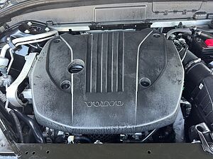 Volvo  Plus Dark