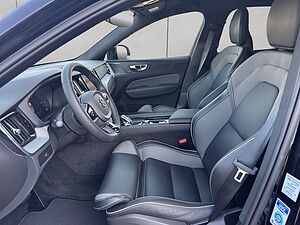 Volvo  Plus Dark