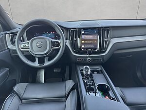 Volvo  Plus Dark