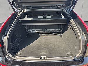 Volvo  Plus Dark
