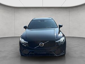 Volvo  Plus Dark