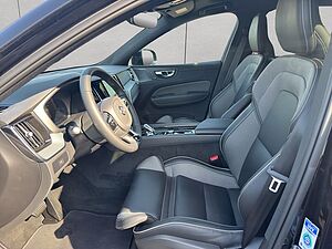 Volvo  Plus Dark