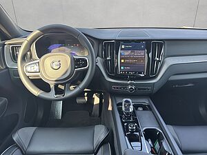 Volvo  Plus Dark