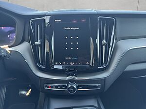 Volvo  Plus Dark