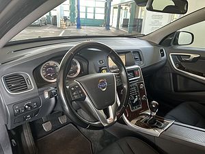 Volvo  D5  BLIS Navi Xenon Multimedia 17'