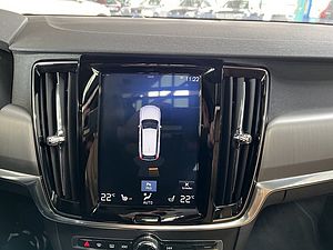 Volvo  D4 AWD  Aut Glasd Leder AHK Navi LED
