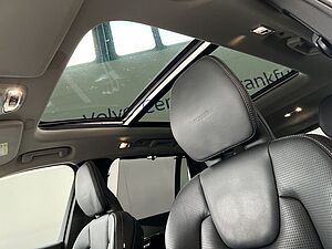 Volvo  XC90 T8 TWIN ENGINE (223kW/303 PS + 65 kW/87 PS) Inscription (7-Sitzer)