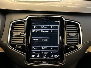 Volvo  XC90 Recharge Inscription, T8 AWD Plug-in Hybrid, 7-Sitzer (Dritte Sitzreihe)