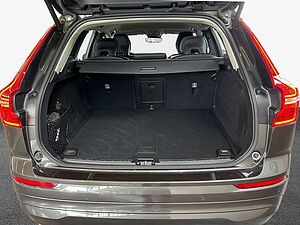 Volvo  XC60 Momentum Pro, B4 Mild-Hybrid Diesel