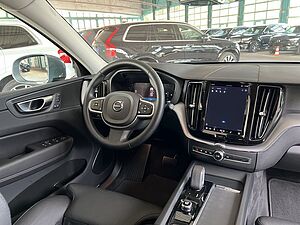 Volvo  XC60 Momentum Pro, B4 AWD Mild-Hybrid Diesel