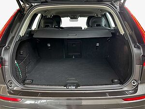 Volvo  XC60 Momentum Pro, B4 Mild-Hybrid Diesel