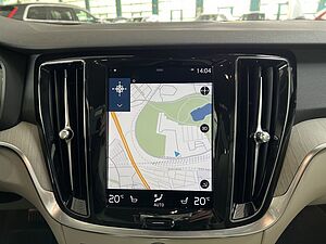 Volvo  T5  Aut PilotAssist BLIS Navi LED