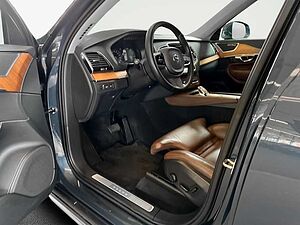 Volvo  XC90 T8 TWIN ENGINE AWD Automatikgetriebe (223+65kW/303+87PS) Inscription (7-Sit