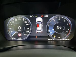 Volvo  XC40 Momentum Core, T2 Schaltgetriebe