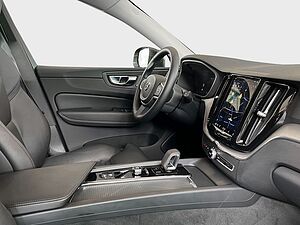 Volvo  XC60 Momentum Pro, B4 Mild-Hybrid Diesel