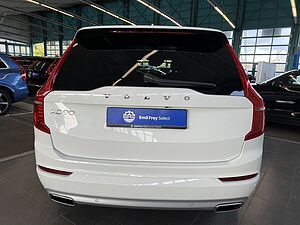 Volvo  XC90 T5 AWD Automatikgetriebe (184kW/250PS) Momentum Pro (7-Sitzer)