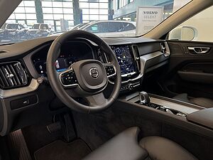 Volvo  XC60 Plus, B4 Mild-Hybrid, Benzin, Bright