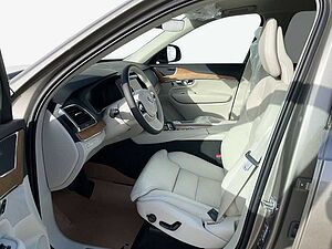 Volvo  XC90 Recharge R-Design Expression, T8 AWD Plug-in Hybrid