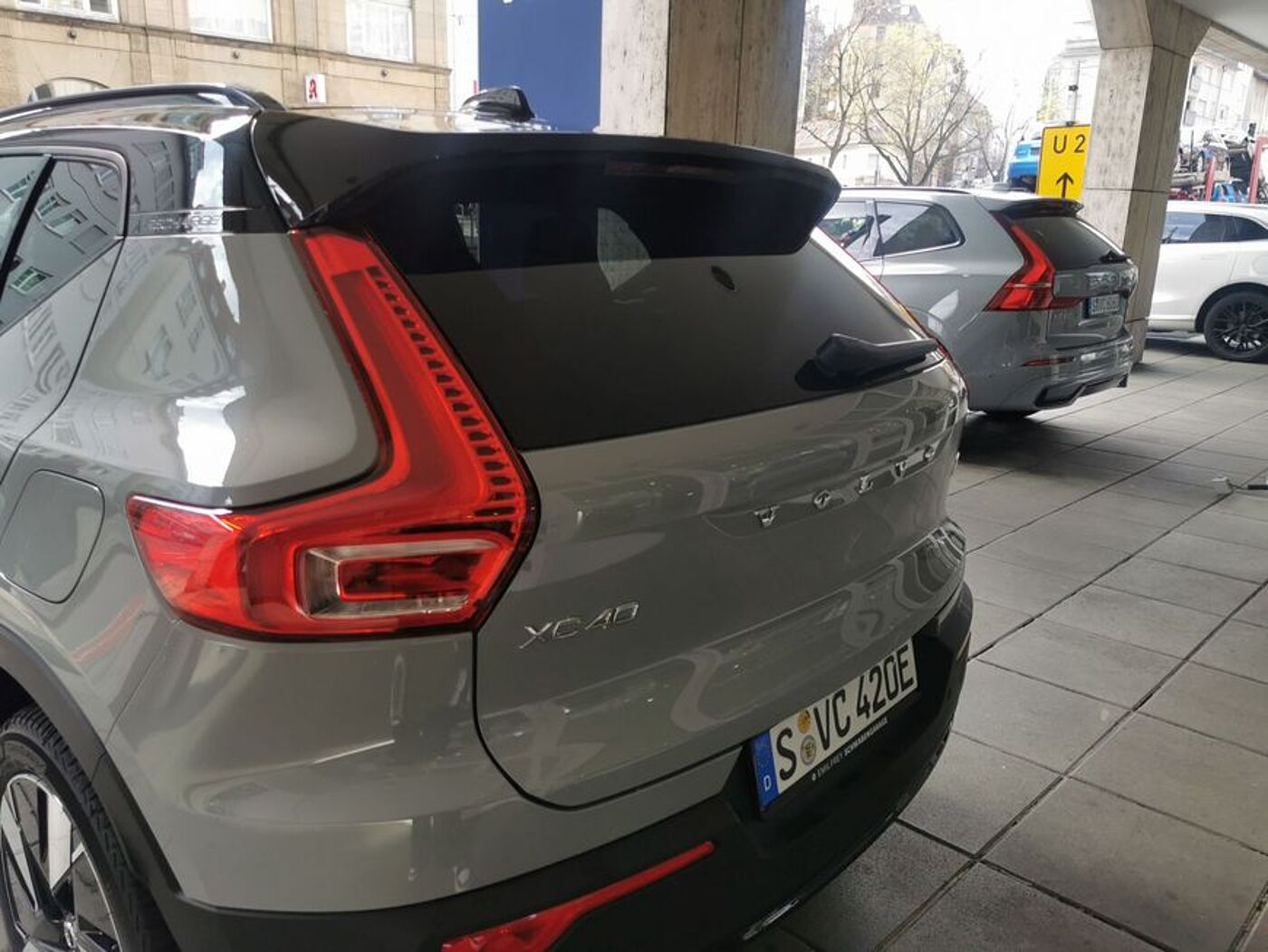 Volvo  XC40 Recharge 82 kWh Twin Motor  300 kW, 5-türig (Strom)