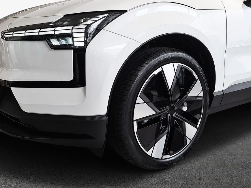Volvo  Single M. Extended Range RWD
