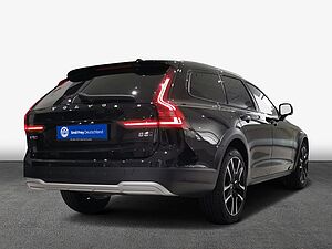 Volvo  V90 Cross Country B5 D AWD